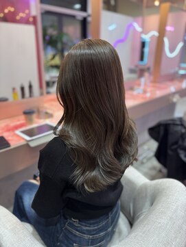 ウィクシーミミ 栄矢場町店(wixy mimi) 暗めのオリーブ！
