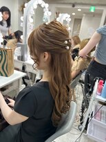 ラモ(RAMO)&nbsp;キレイめねじりハーフアップ