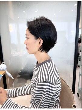 ファムバイアヴァンス(Femme by AVANCE.) 丸み/耳かけショート/大人スタイル20代30代40代【玉川沙希】