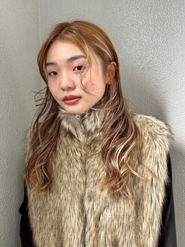 カゼ ダイカンヤマ Kaze DAIKANYAMA ニュアンスパーマ/レイヤーロング/ハイライト