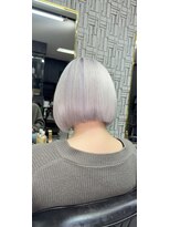 アローズ 久留米店(arose)&nbsp;シルバーホワイト×ボブ