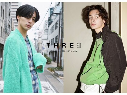 スリー(THREE)の写真