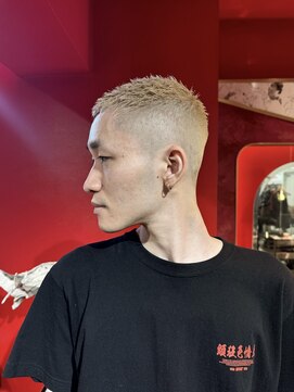 メリケンバーバーショップ トーキョー(MERICAN BARBERSHOP TYO) メンズカットツーブロッククロップスタイルフェード262シマズ
