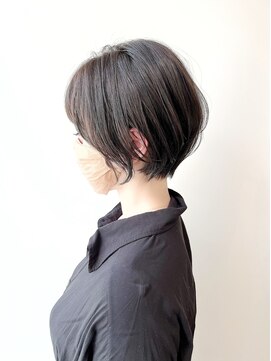 クイントネオリーブ 自由が丘正面口店(quint:neolive) 自由が丘イメチェン美髪大人可愛い大人ショートホワイトブロンド