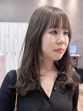 アトロ(Atoro) 大阪梅田/顔周り/イメチェン/ショート/ボブ/レイヤーカット/20代