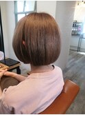ハイトーンベージュ