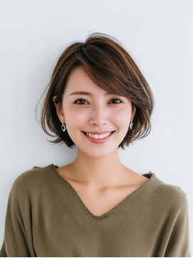 e.m.a プレミアムビューティーサロン 栄駅店(e.m.a PREMIUM BEAUTY SALON) レイヤーカット/イメチェン/外ハネボブ/美髪/ワイドバング/髪型