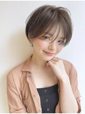 顔まわりが可愛いデザインショート