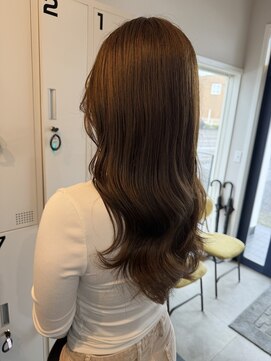 アウラヘアーサロン(aura hair salon) オリーブベージュ