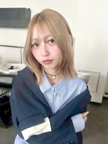 ヒビヲ 天神警固(HIBIO) 顔周りレイヤーカットダブルカラーケアブリーチレイヤーボブ