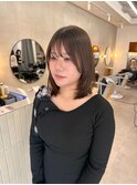 ミディアムレイヤースタイル