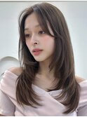 顔周りレイヤーカットくびれヘアミルクティーベージュカラー韓国