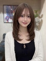 ヒルズ(Hills)&nbsp;レイヤースタイルが映える髪質改善×艶感カラー