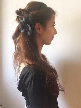 アイルビーヘア(I'll b hair) 【下北沢＊I'll b hair＊】ゴージャスハーフアップ