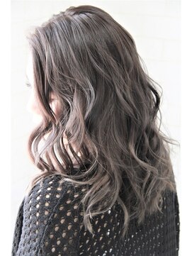 マティーナ ヘアー 池袋(Matina hair) 【強彩度透明感☆ダークシルバー】