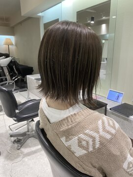 リー 尼崎(Lee) カーキグレージュ