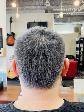 サロンドアルデニーロ(salondeAL de niro) ベリーショート