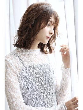 アイニティ 江坂(Inity) 巻き髪ボブ×ベージュ[髪質改善/江坂/縮毛矯正/ダメージレス]