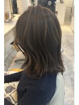 デイジー インデックスヘア 大島店(DAISY index hair)&nbsp;大人ハイライト×カルマレイヤートレンドスタイルで白髪も一掃