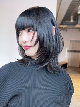 アイティーバイアルバム 下北沢店(IT by ALBUM) 美髪アッシュブラックグレージュカラーくびレイヤー_ba486902