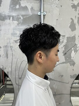 サル(saru) #メンズパーマ × #オフィスカジュアル