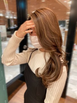 サヴォア(Savoir) 重ためレイヤー　海外風レイヤー