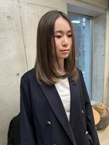 エウペ 渋谷(WEUPE)&nbsp;斜めバング/グレージュカラー/デザインカラー/シルキーベージュ