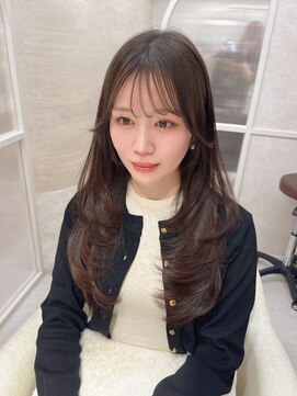 クム(kumu) 【kumu】 ロングレイヤー/顔周りカット/栄/名古屋