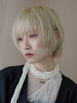 サンクマーケット 渋谷(cinq MARKET)&nbsp;渋谷ブリーチカラータッセルボブ顔周りレイヤー切りっぱなしボブ