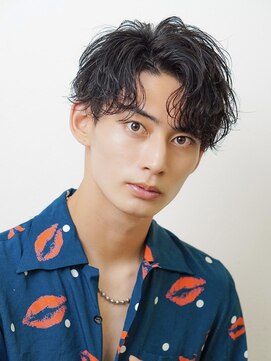 オーシャントーキョーオーバー 渋谷(OCEAN TOKYO OVER) 韓国センターパートコンマバングフェザーパーマニュアンスパーマ