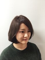マデイヘアー(made´e hair) クールなアッシュカラーボブ。