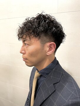 グレイスフル バーバープラチナム 六本木店(Graceful Barber platinum) ツーブロック/ビジネス/ショート/刈り上げ/パーマ