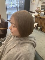 アイノベル(‘Inovel’)&nbsp;ボブ×ホワイトベージュ