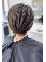 シャルティア(SHALLTIA)&nbsp;ショートバレイヤージュ【山口市美容室】