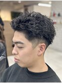 宮城リョータ風ツイストスパイラルパーマオールバックフェード
