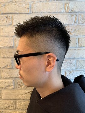 グラッドバーバードットエビス 恵比寿(GLAD BARBER. EBISU) サーフカール/スパイキーショート/ブルーブラック[恵比寿]
