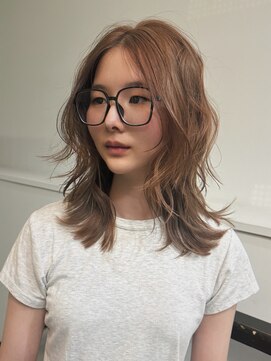 サンク 原宿 表参道(cinq) 透明感が人気のベージュカラー×レイヤースタイル