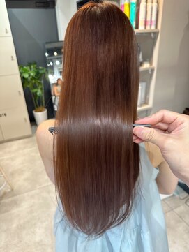 ディーエックス スリー(Dxxxx III) ピンクベージュカラー×縮毛矯正　KURO