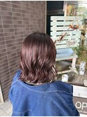 ぱつっと外ハネミディアムレイヤーボブピンクブラウンカシス
