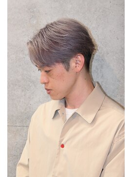 グロウ 別府店(growth) フェザーショート/シルバー/刈り上げ