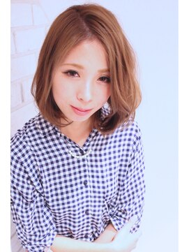 リタ(Lita) Licca 無造作小顔 コクーンボブ ハニーアッシュ