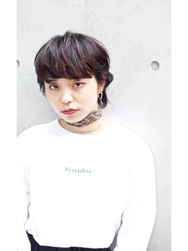 レンジシ オモテサンドウ(RENJISHI omotesando) カットで作るショートウルフ　【RENJISHI 池田】