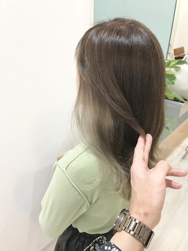 リュタン(LUTIN) LUTINくびれナチュラルロングインナーホワイトカラー