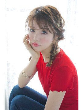 オジコロジ(ojiko.roji) ☆月曜日営業☆ojiko.roji大人可愛い編み込みフィッシュボーン