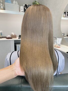 アルム(ALLe'ME) ミルクティーグレージュ