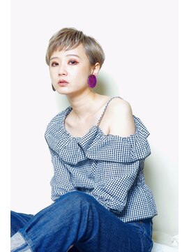 クシュ 所沢西口プロぺ通り(kusyu... ) ペールベージュセクションカラーグラデーションカラー外ハネボブ