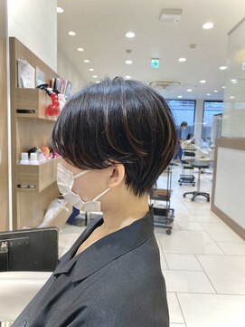 アッシュ 大泉学園店(Ash) 耳掛けで可愛いハンサムマッシュ【Ash大泉学園 横山】