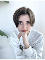 シェル 津山の手店(shel)&nbsp;20代30代大人可愛い艶感オリーブブラウン赤味無しカラー