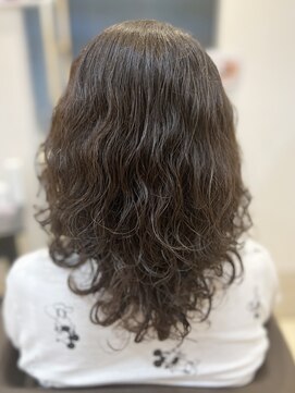 ヴィヴァーチェイルソーレ(VIVACE ilsole) 20代30代40代大人可愛いデジタルパーマナチュラルくせ毛風