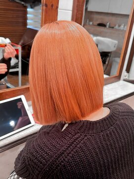 ラレイ ハラジュク(Lalei harajuku) 【白石】ハイトーンオレンジとぱつっとボブ